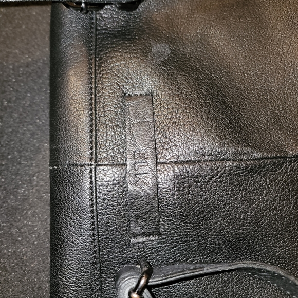 Elk pure leather back pack. Only used once. - Picture 4 of 4